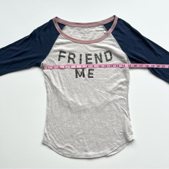 American Eagle Outfitters Grey and Blue “Friend Me” Baseball T-Shirt, Small - Picture 2 of 9